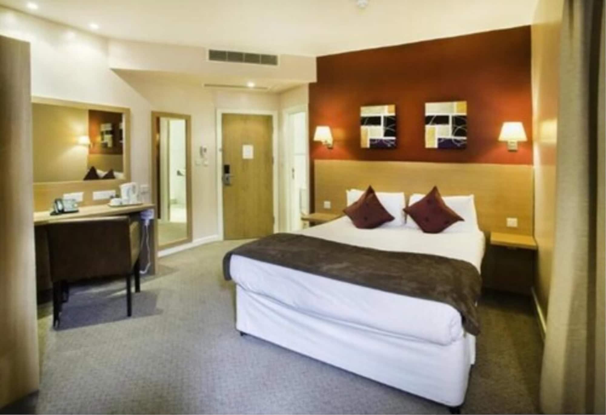 The Luton Hotel Εξωτερικό φωτογραφία