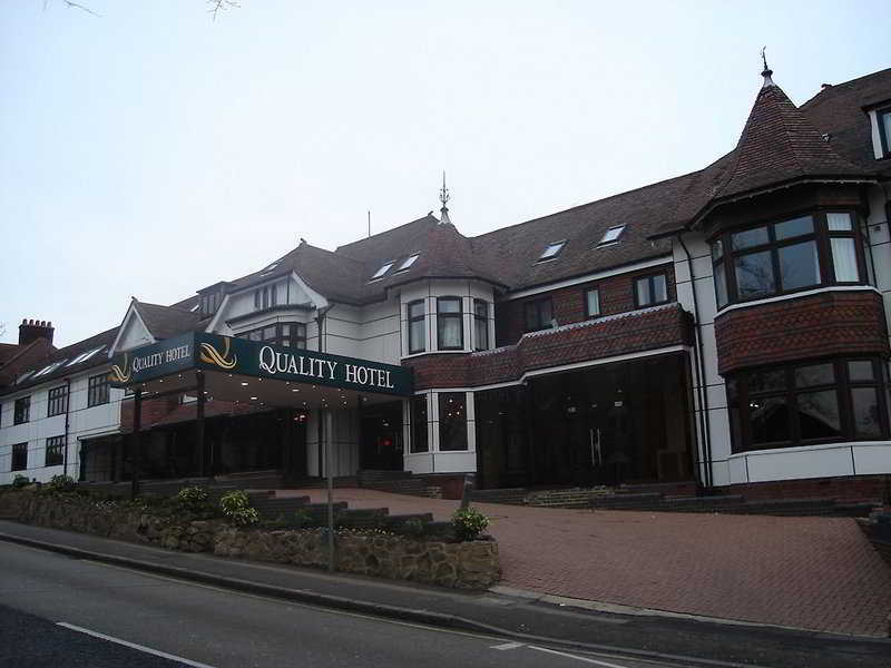 The Luton Hotel Εξωτερικό φωτογραφία